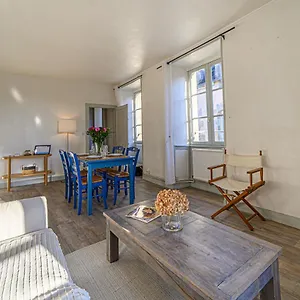 https://le-closmadeuc-cit-mdivale-de-vannes.inbrittany.com